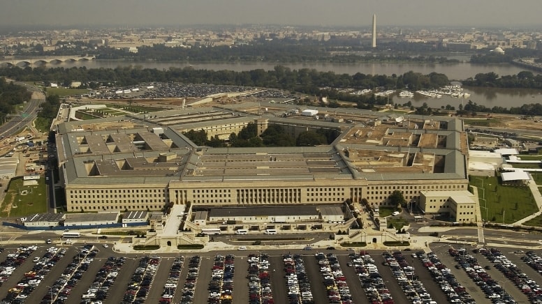 Pentagon’da 'tehlikeli madde' alarmı: Bazı bölümlerde 'sığınma' talimatı verildi