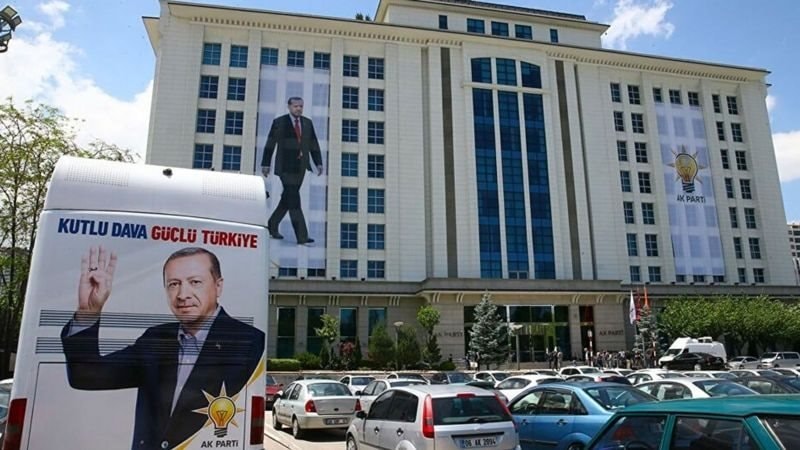 CHP'de gözler bu isimlerde: 4 belediye başkanı için AKP iddiası