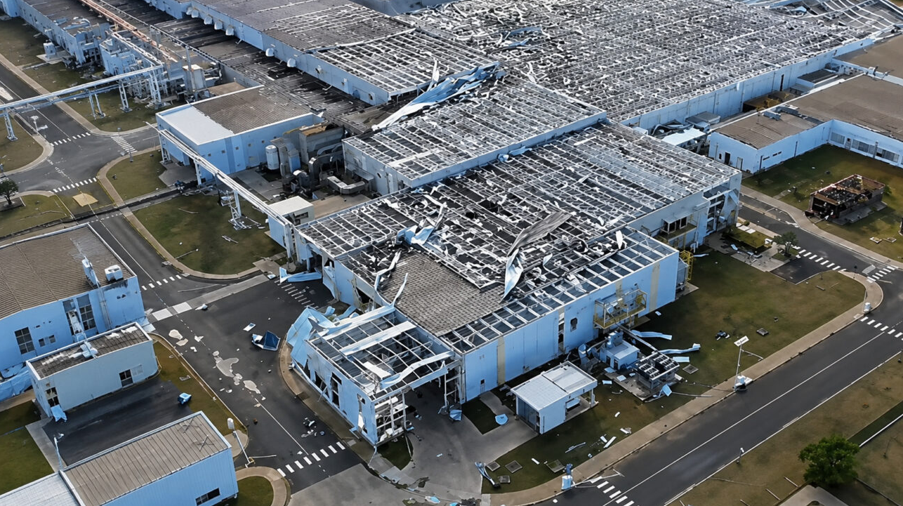 Otomotiv devi fabrikasını tamir edemeyince sıfırdan inşa etme kararı aldı