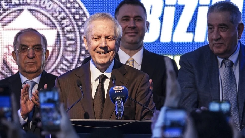 Fenerbahçe'de görev dağılımı yapıldı