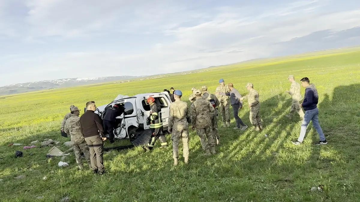 Erzurum’da feci kaza: Takla atan araçta 1’i bebek 3 kişi yaşamını yitirdi