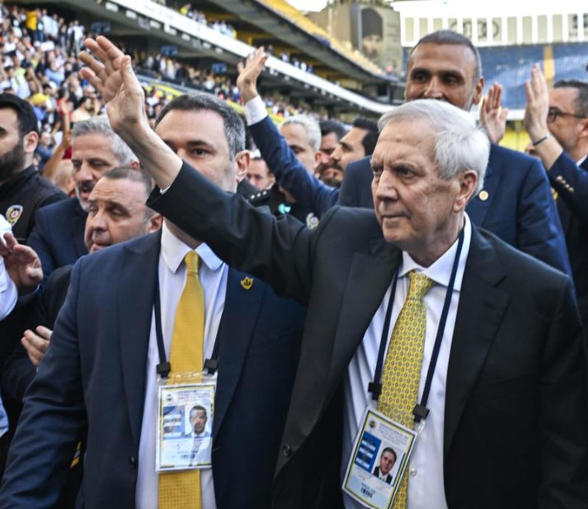 Aziz Yıldırım beklenenden daha sıkıntılı tabloyla karşı karşıya