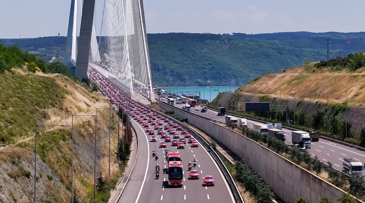 Dünya A Milli Takımımızın konvoyunu konuşuyor