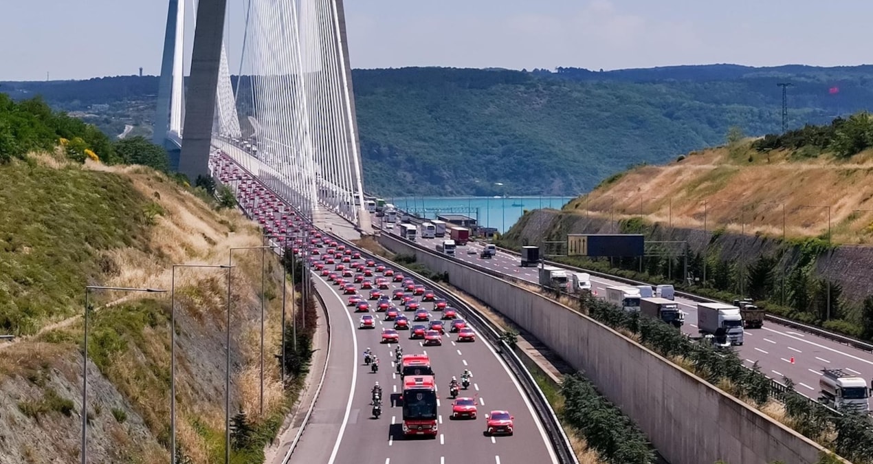 Dünya A Milli Takımımızın konvoyunu konuşuyor