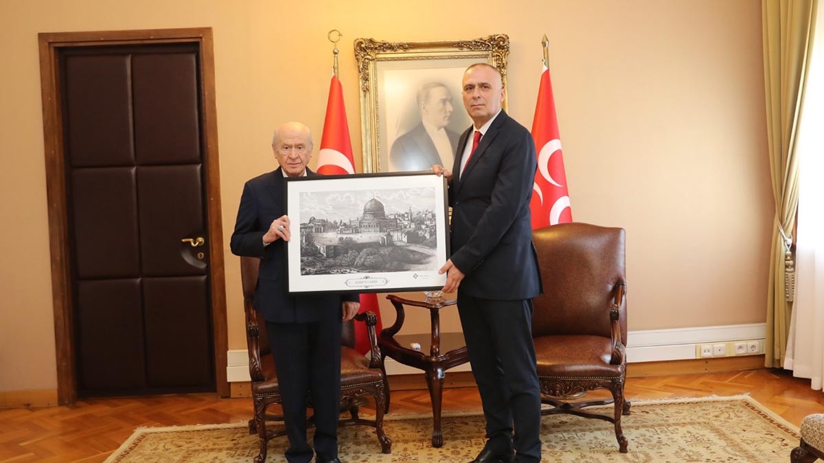 Özel Harekat Başkanı Hayal, Devlet Bahçeli'yi ziyaret etti