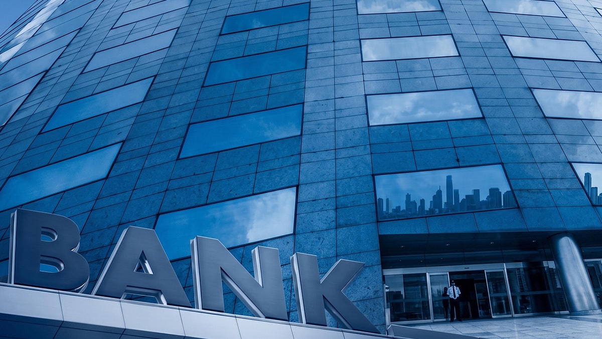 Türkiye'nin dev bankası Kazaklara satılıyor