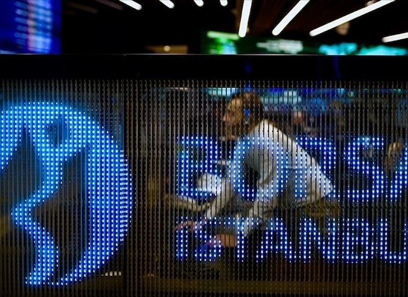 Borsa günün ilk yarısında değer kaybetti