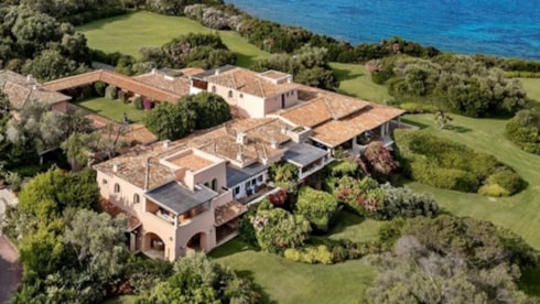 İtalyanların ünlü şatosu Katar Kraliyet ailesinin olduİtalya’nın efsanevi eski Başbakanı Silvio Berlusconi’nin güç ve ihtişam sembolü olan malikanesi Villa Certosa, Katar kraliyet ailesine 350 milyon euroya satılıyor. 2023 yılında hayatını kaybeden politikacının çocukları tarafından satışa çıkarılan