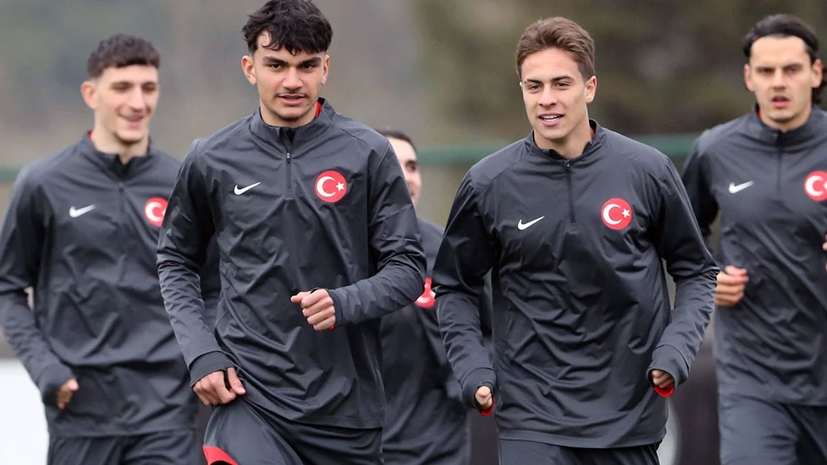 Galatasaray milli yıldız için gemileri yaktı