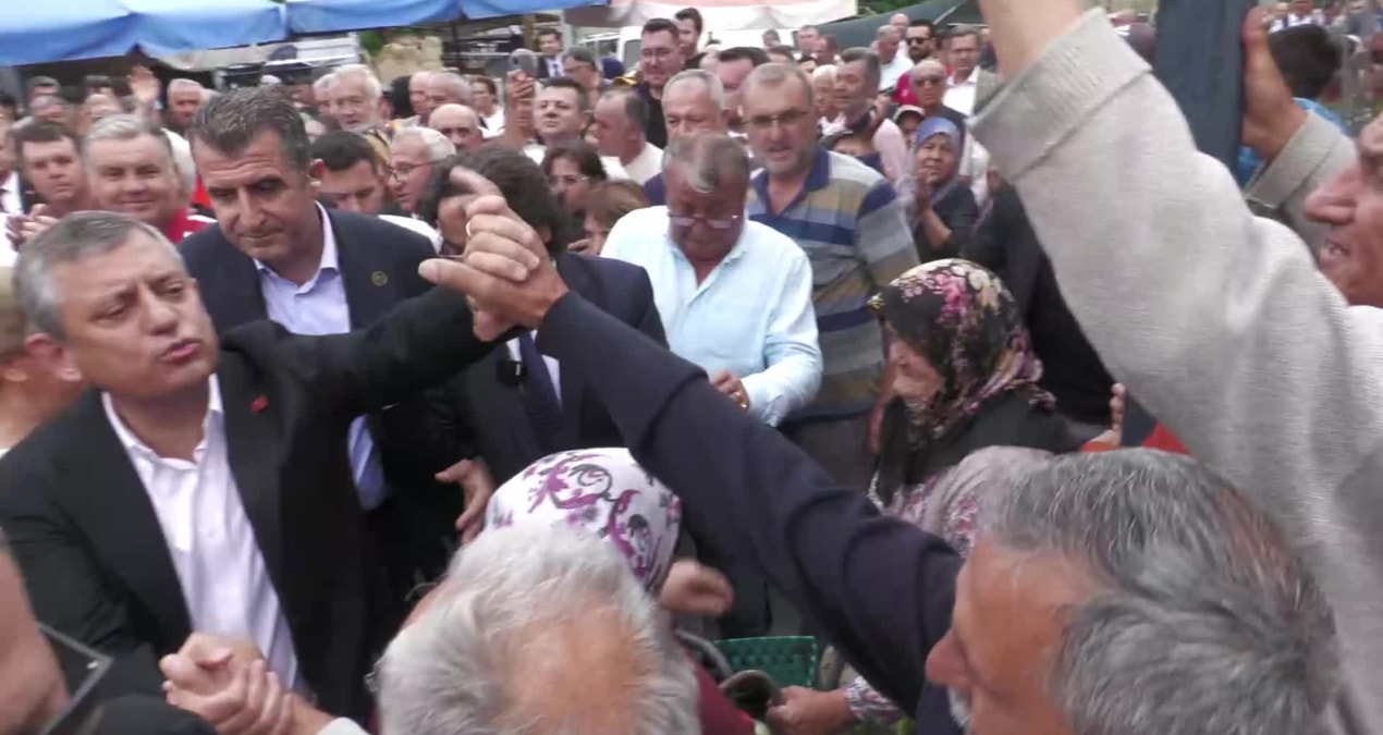 İstifa etmek isteyen CHP'liye Özgür Özel'den net cevap!