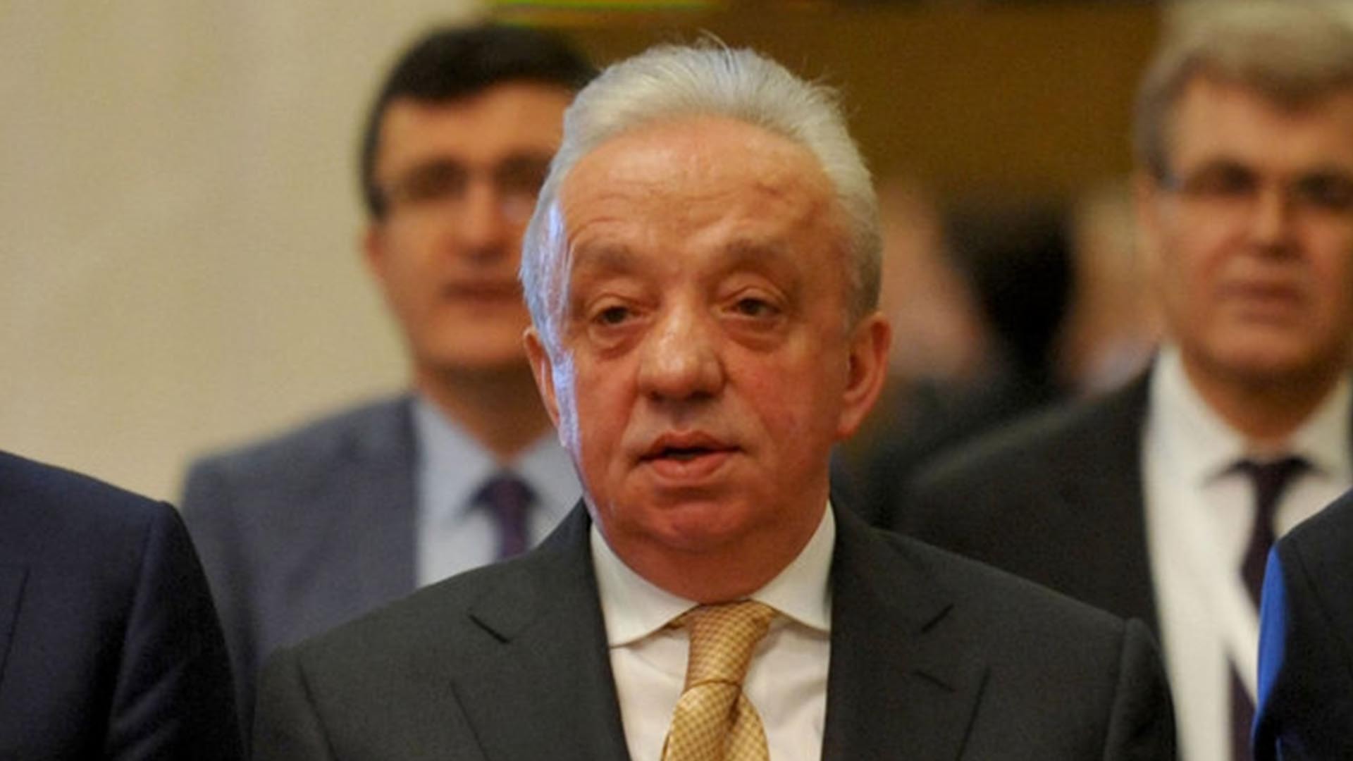 Cengiz'i zengin, vatandaşı perişan etti