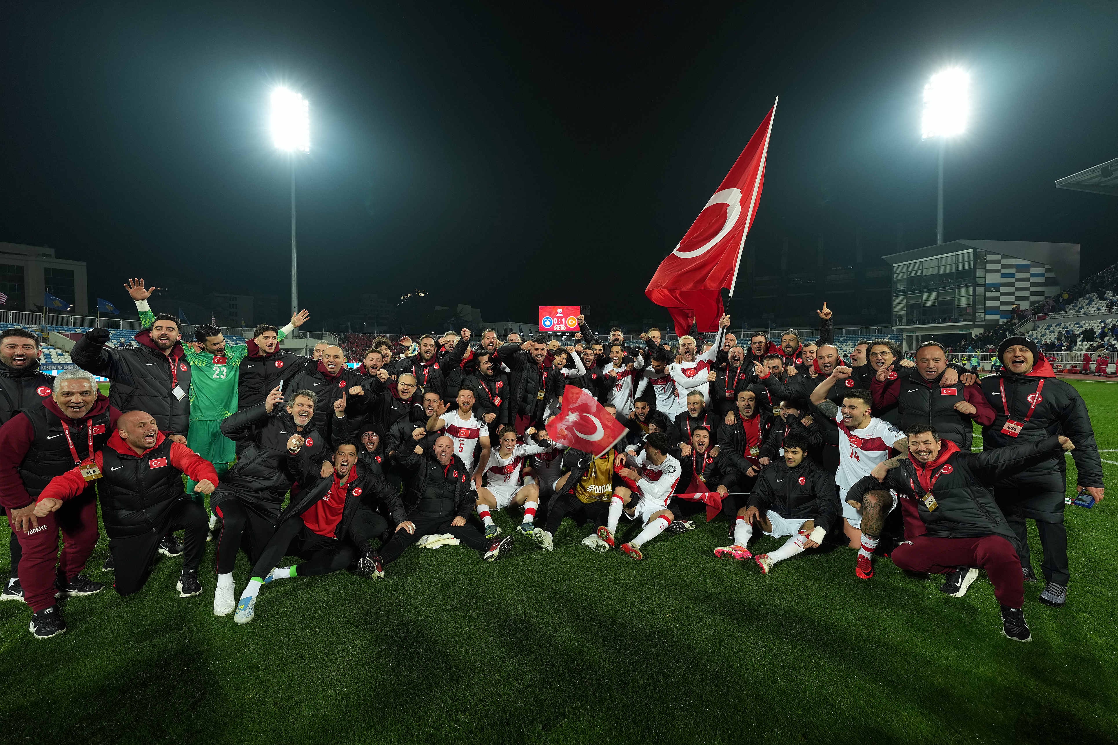 2026 Dünya Kupası, Fenerbahçe ve Galatasaray'ın kasasını dolup taşıracak