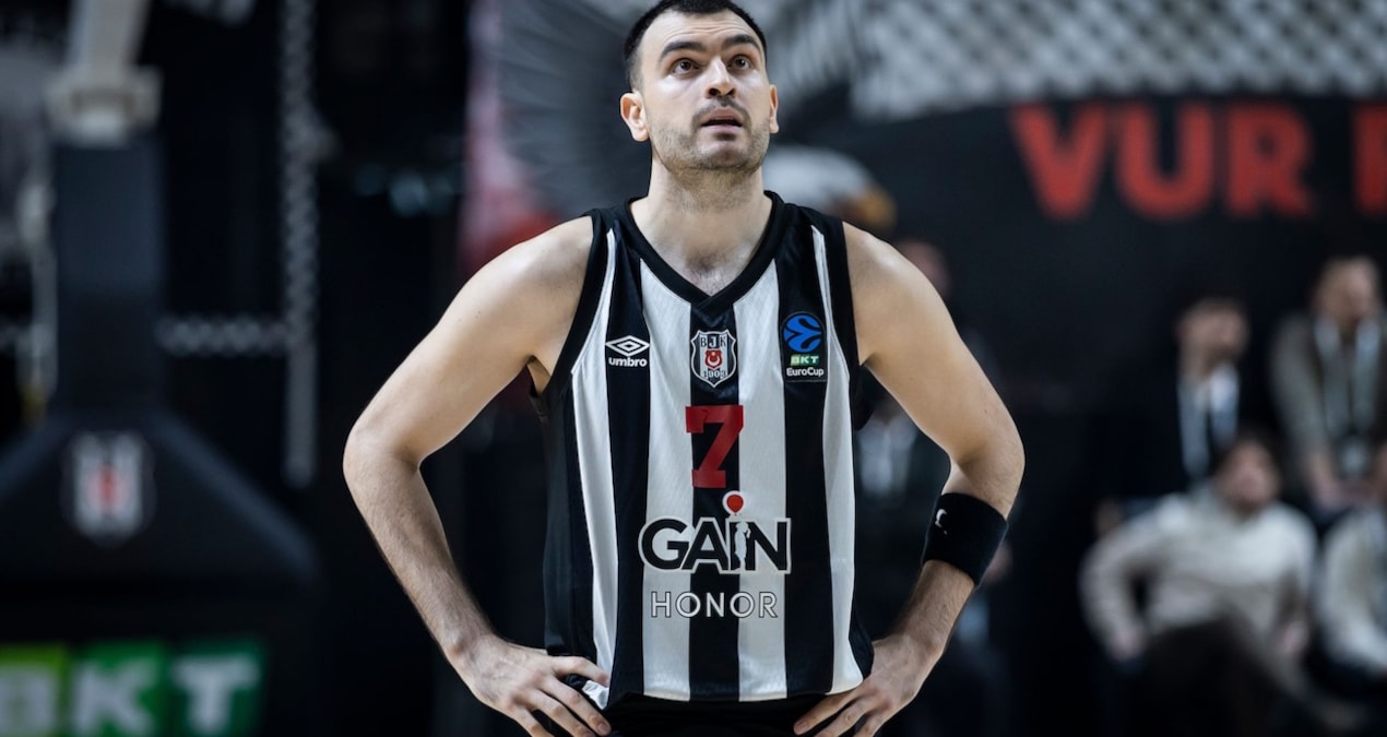 Yiğit Arslan Beşiktaş’tan ayrıldı