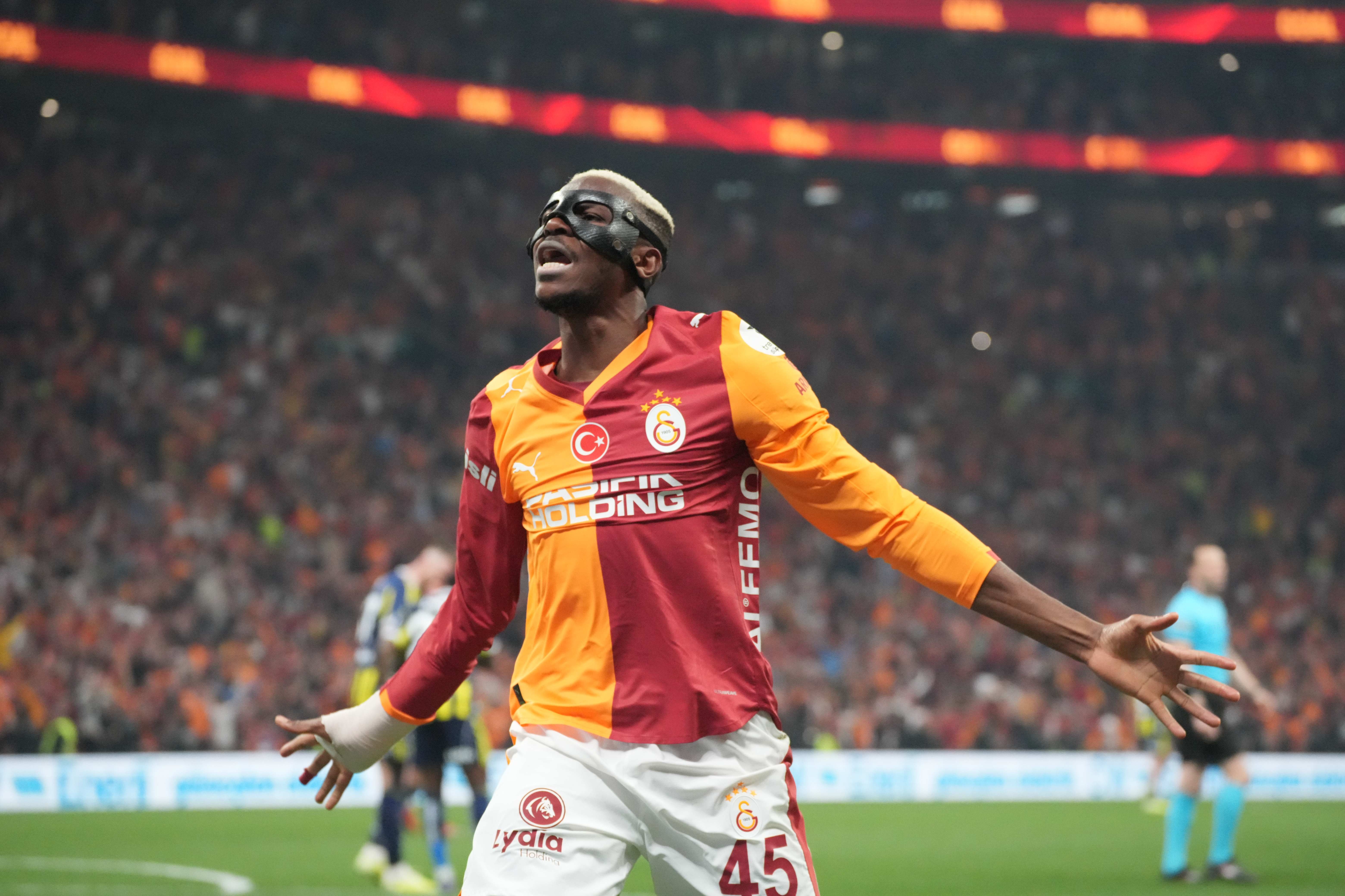 İtalyan basınından olay Osimhen iddiası! Alternatifi belirle
