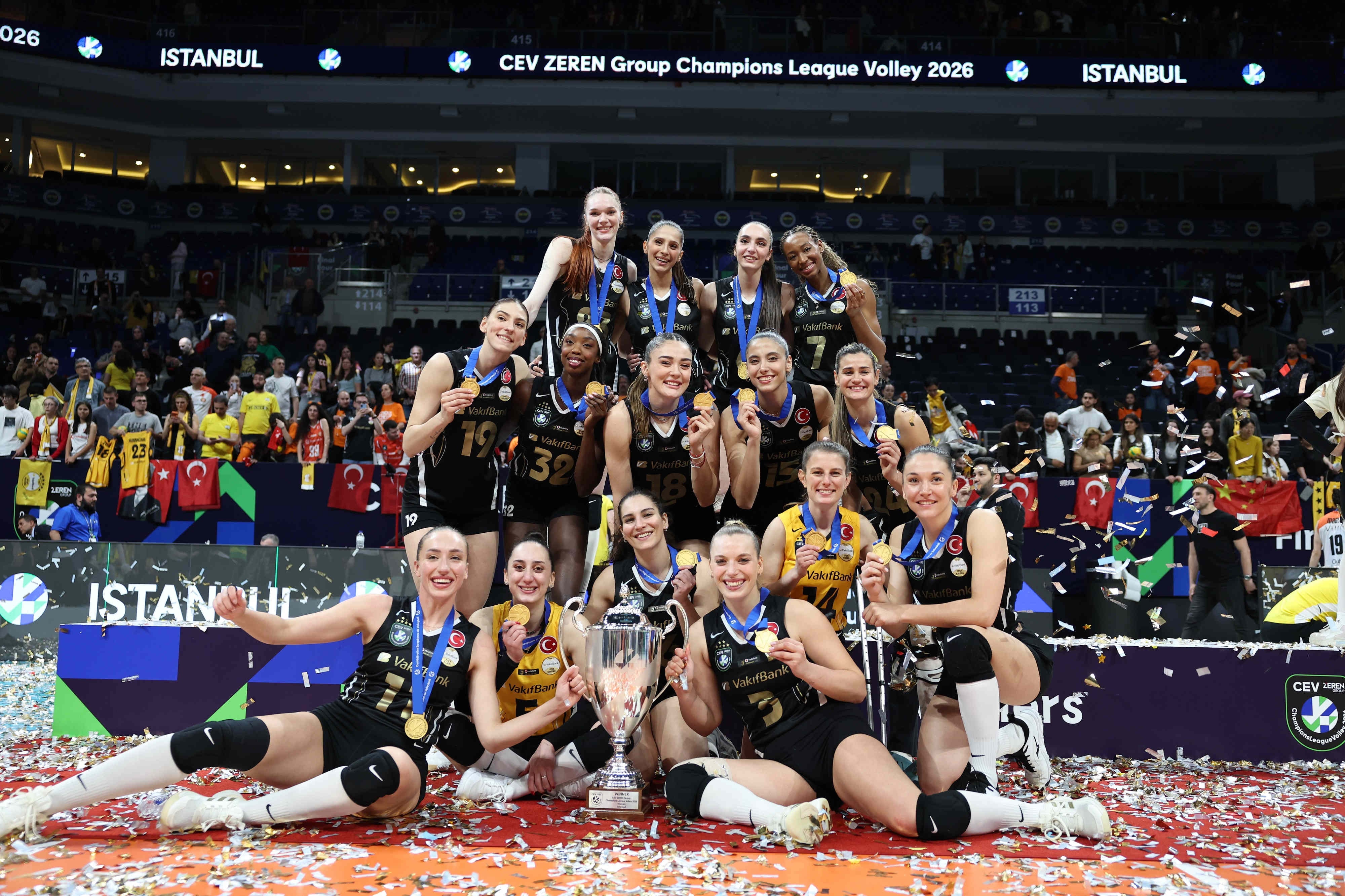 VakıfBank, yeni sezonda yola devam edeceği isimleri açıkladı