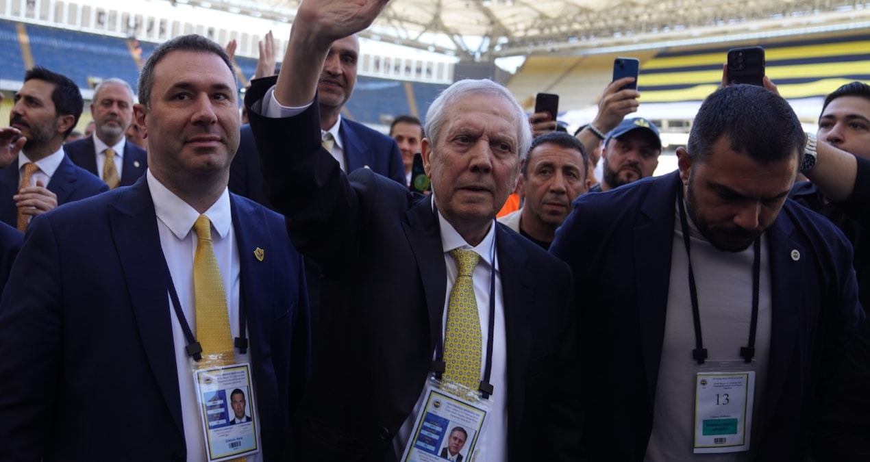 Canlı | Fenerbahçe başkanını seçti! Aziz Yıldırım’dan tarihi zafer