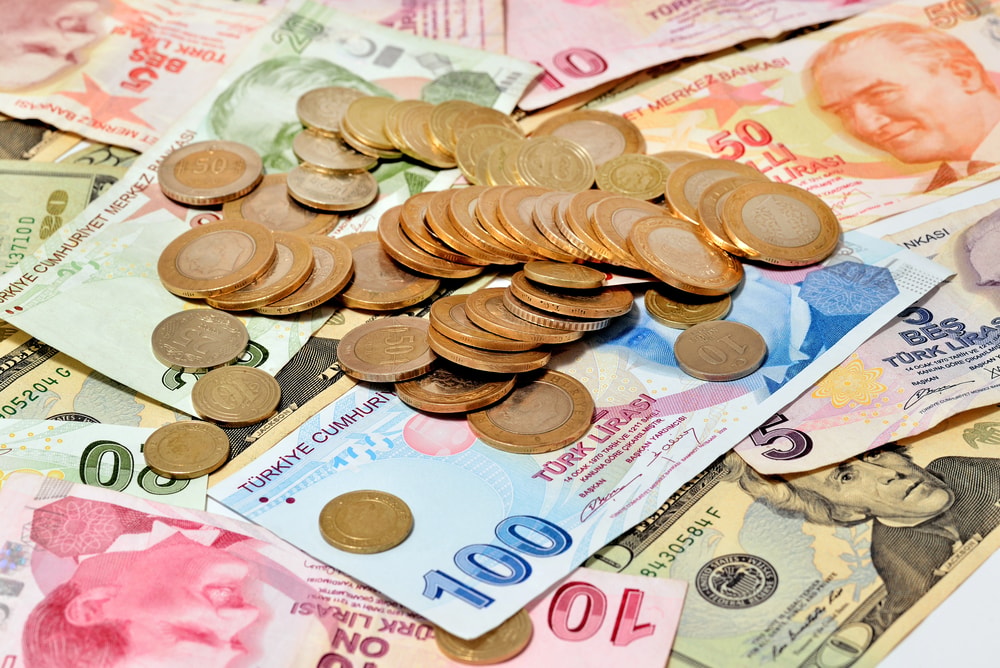 Dolar/TL bir rekor daha kırdı