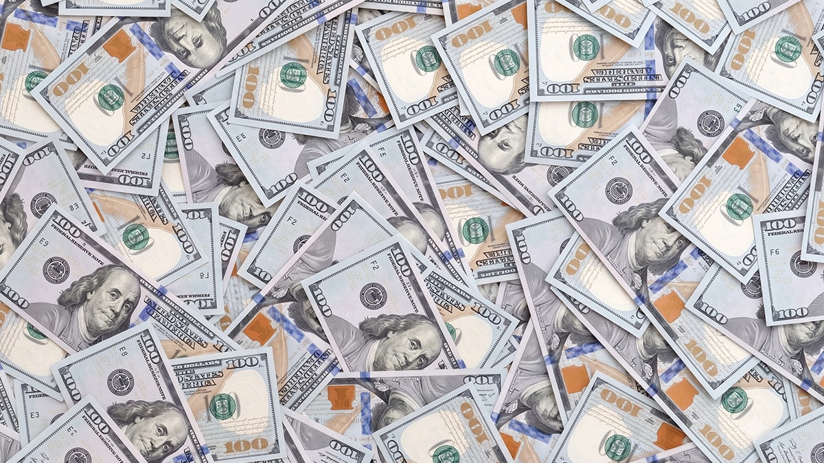 Dolar gücüne güç katıyor!