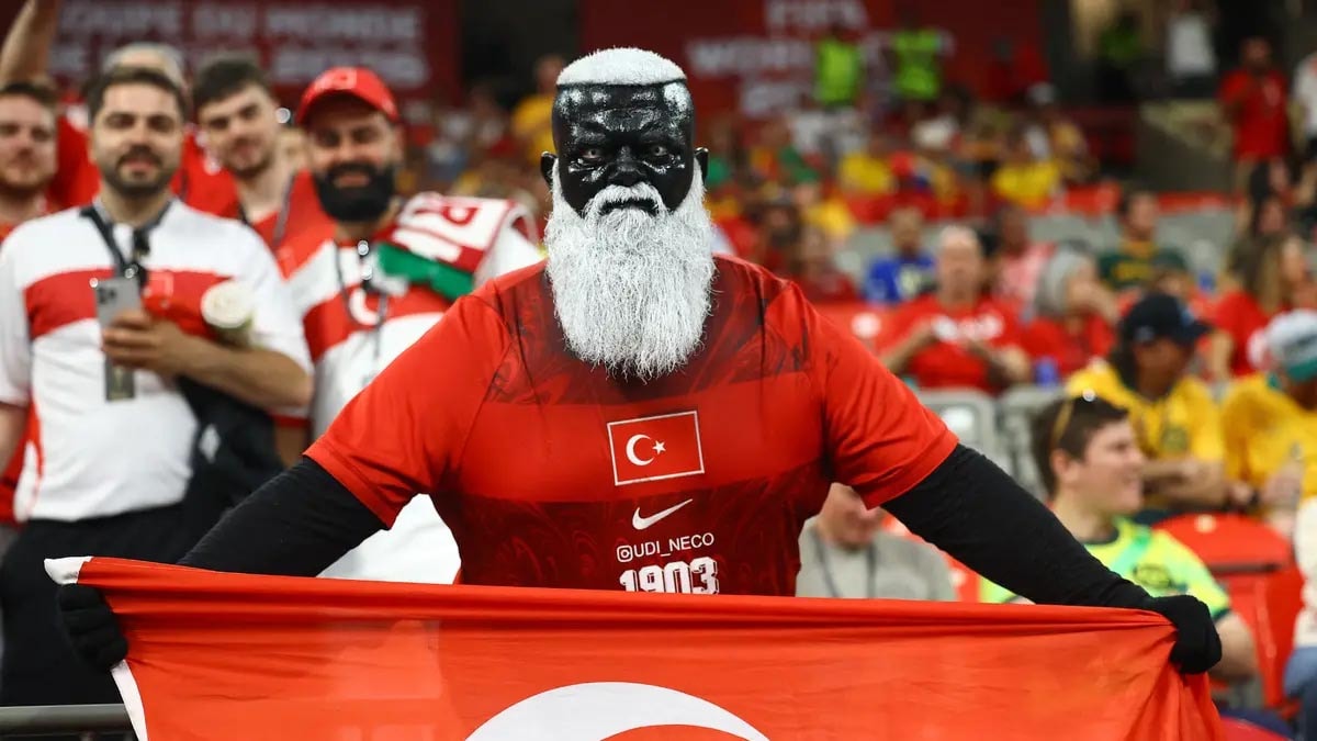 Dünya bu Türk'ü konuşuyor