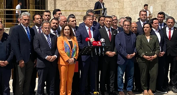 CHP'li 72 il başkanından 'kurultay' çağrısı