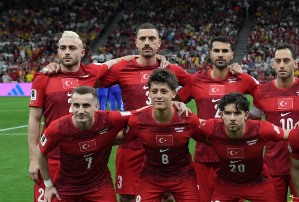 Merih Demiral: Futbol hatalar oyunu