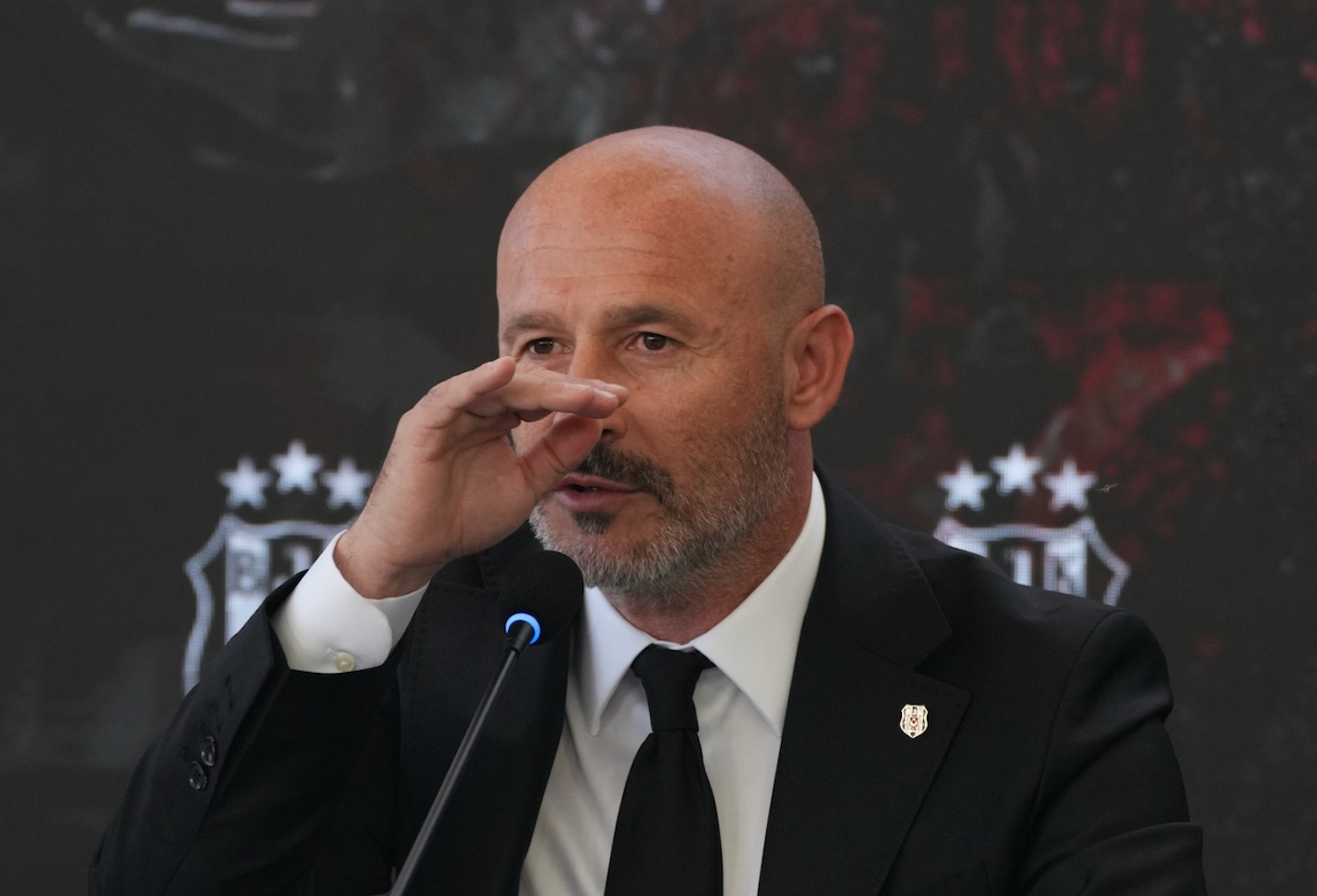 Beşiktaş’ta transfer hareketliliği başlıyor! Sisteme göre dört Kartal