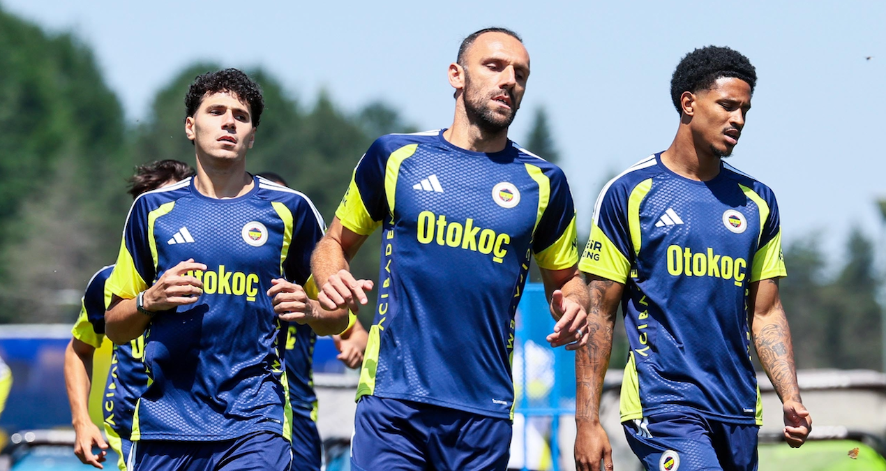Sahayı sedyeyle terk etti! Fenerbahçe'ye bir sakatlık şoku daha