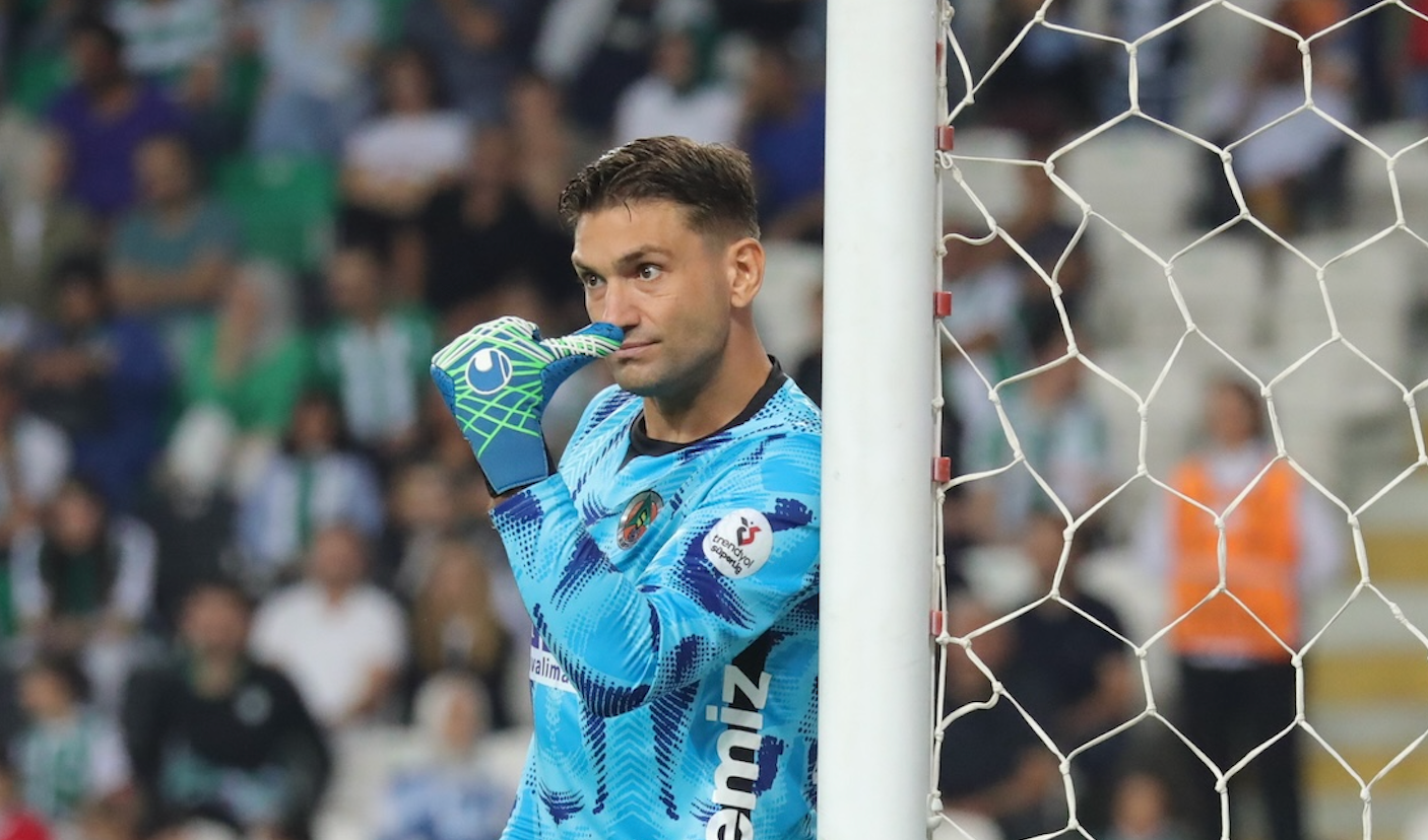 Ertuğrul Taşkıran Alanyaspor’dan ayrıldı