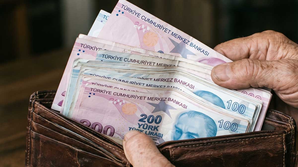 İktidardan emekliye zam için yeni formül!