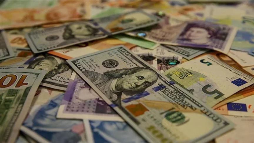 Finansta tarihi kırılma: 90 dev merkez bankası o para biriminden kaçıyor!