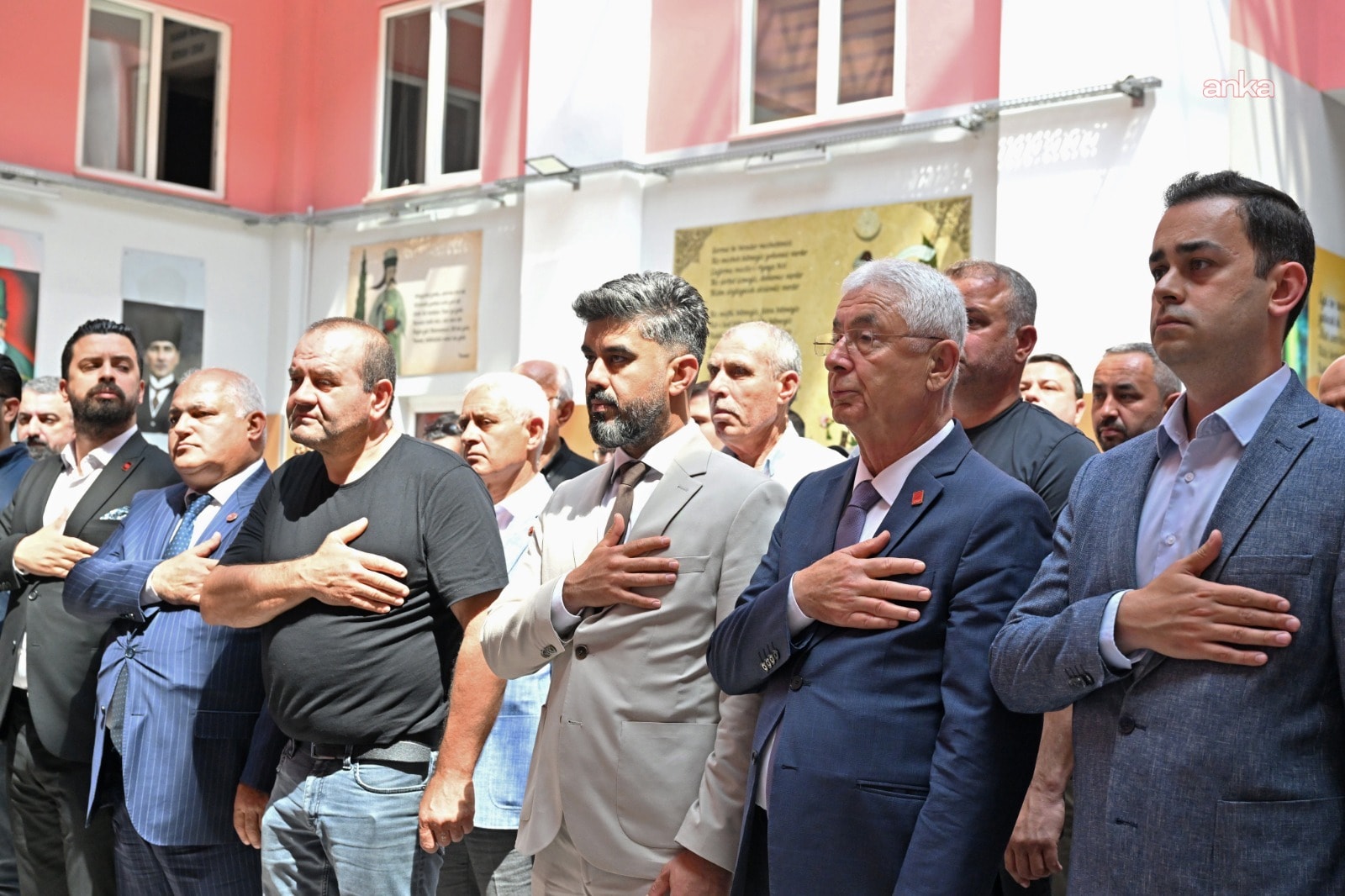 Şehzadeler Belediye Başkanı Şimşek’in acı günü