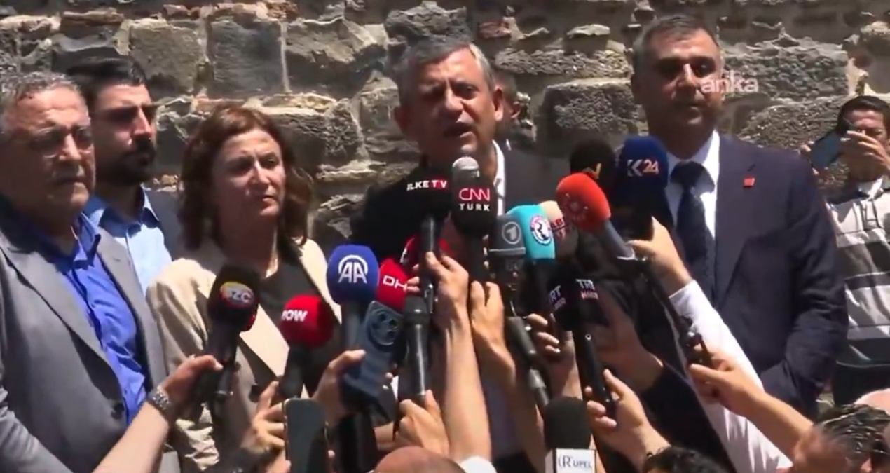 Kılıçdaroğlu'na kapıları kapatan Demirtaş, Özel'e selam gönderdi