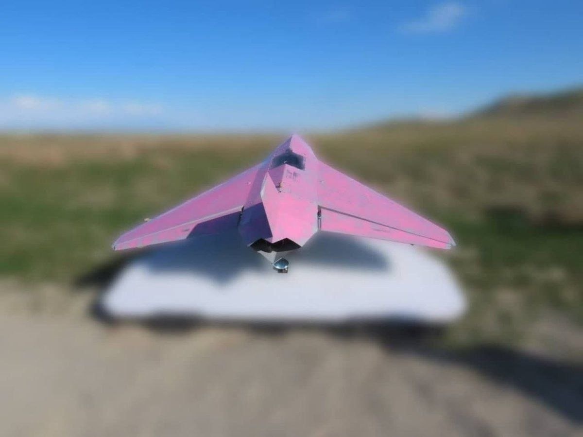 İran pembe renkli silahını sahaya sürdü: Hava savunmaları tanıyamıyor