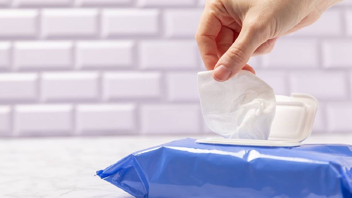 Türkiye'de üretilen ıslak mendil markası apar topar toplatılıyor