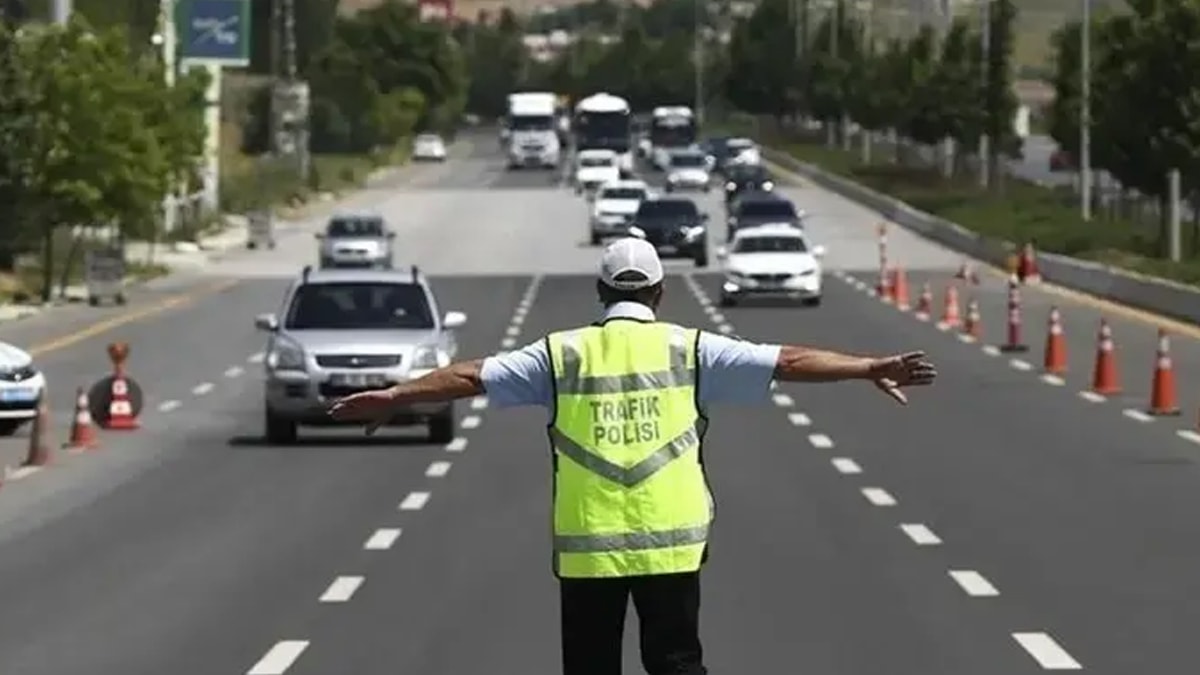 İstanbul’da yarın bazı yollar trafiğe kapatılıyor! 