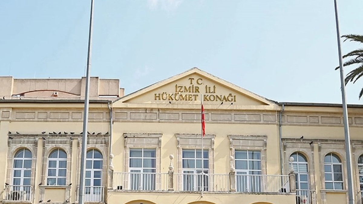 İzmir Valiliği duyurdu: Etkinlikler yasaklandı