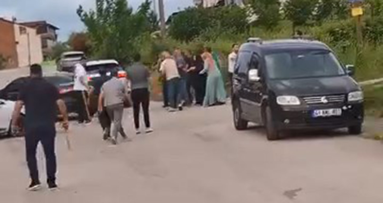 Aileler arasındaki kavgada silahlar konuştu! Yaralılar var