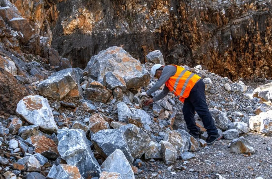 104 milyon tonluk dev keşif: Çin'i tahtından indirecek