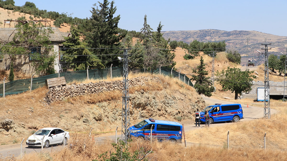 Kavgada ortalık kan gölüne döndü: 1 ölü, 12 yaralı