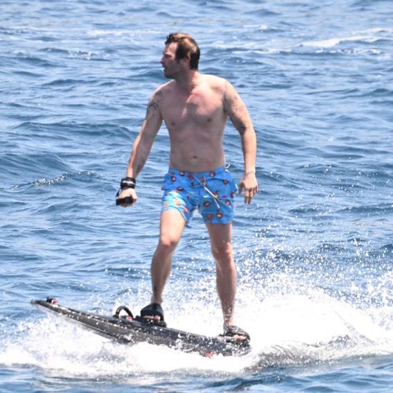 OĞLUYLA BALIK TUTTU