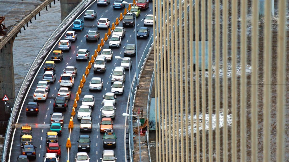 Köprü inşaatlarında beton tarihe karışacak: Geleceğin köprüleri inşa ediliyor