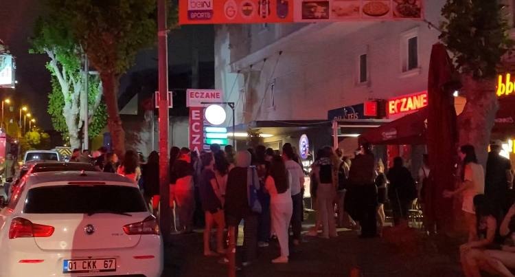 Kız yurdunda yangın; öğrenciler tahliye edildi