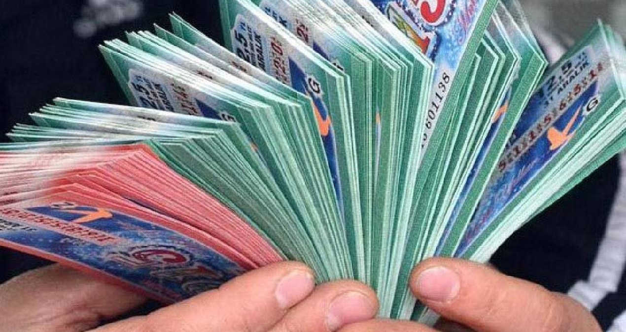 Piyangodan 80 milyon lira kazandı aylar sonra ayrıldığı işine geri döndü