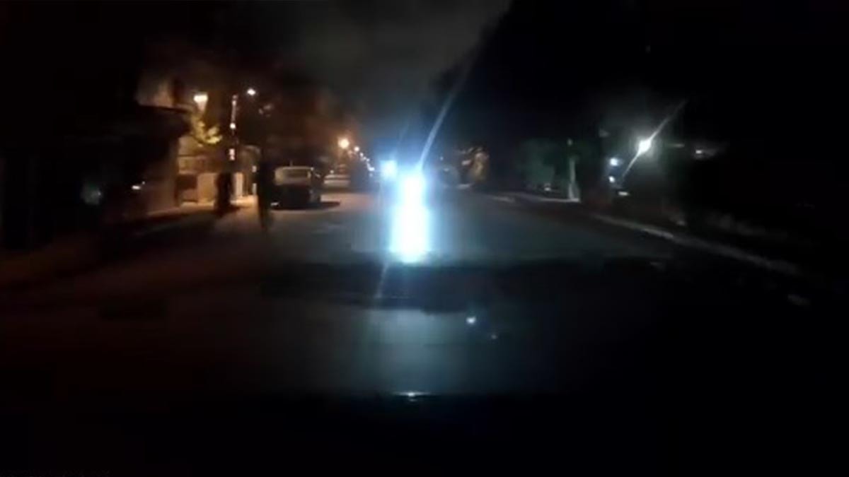 Maltepe’de ters yön faciası: Motokurye ağır yaralandı, sürücü kaçtı