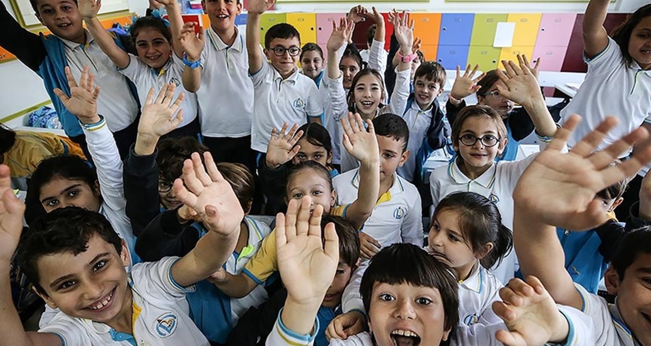 MEB 2026-2027 Takvimi Açıklandı: Ara Tatillerinde Değişiklik kapak görseli