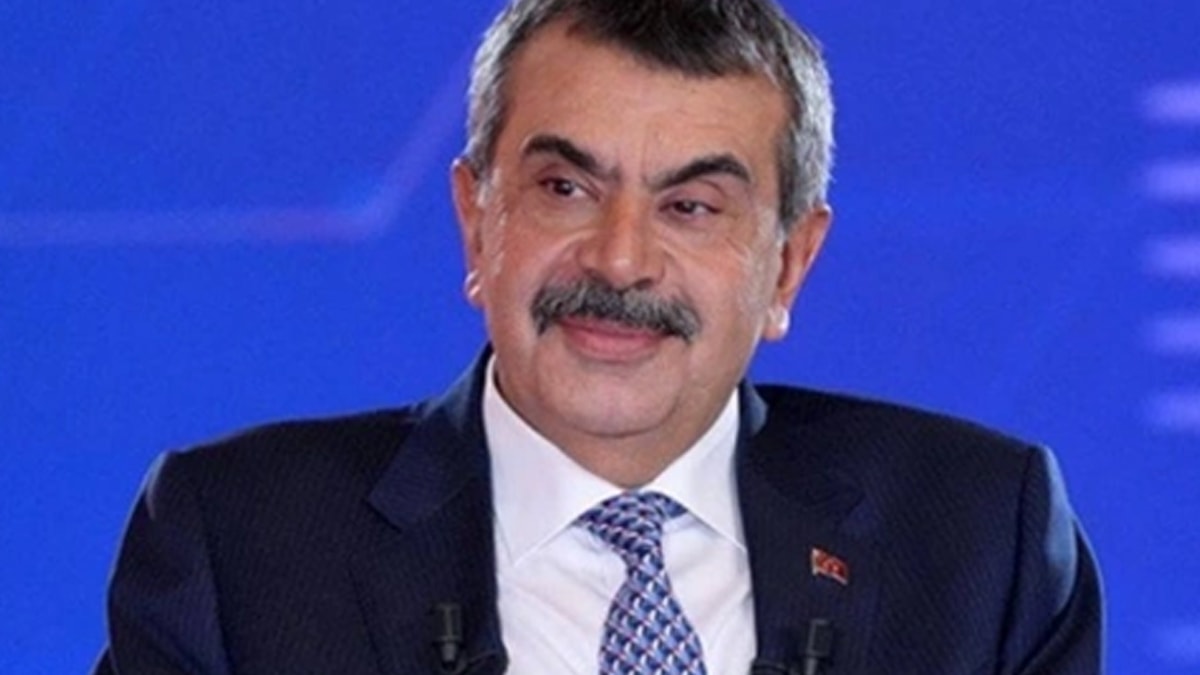 Bakan Tekin’in ‘şikayet yok’ açıklamasına açlık grevindeki öğretmenlerden tepki