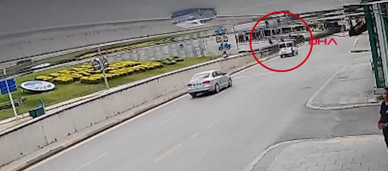 Korkunç kazanın görüntüleri ortaya çıktı: 18 yaşındaki Batuhan ölüme böyle gitti