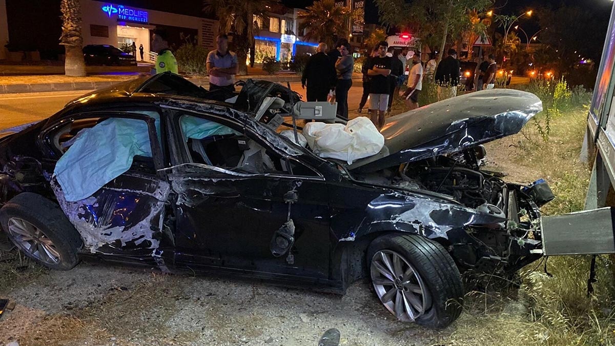 Muğla’da feci kaza! Otomobil defalarca takla attı