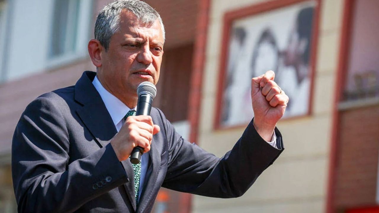 Özel'den yeni parti açıklaması: "İkinci bir partiyi hazır etmek lazım" 