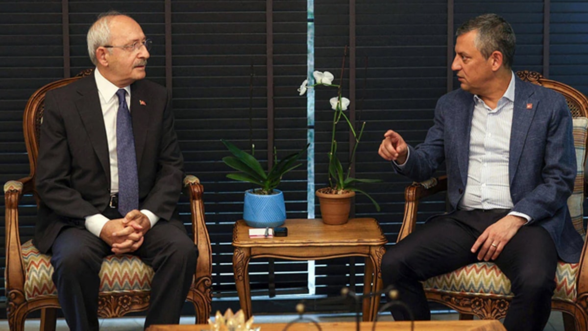 Parti Liderliği Değişikliği Sonrası Beklenen Açıklama